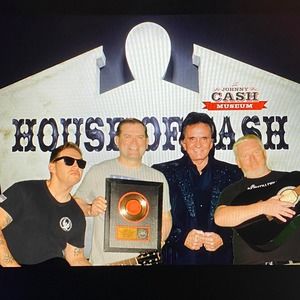 Meet your Posher, Matt